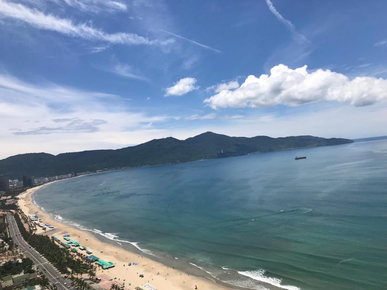 Da Nang Daisy Apartment 1 Beach View Buitenkant foto